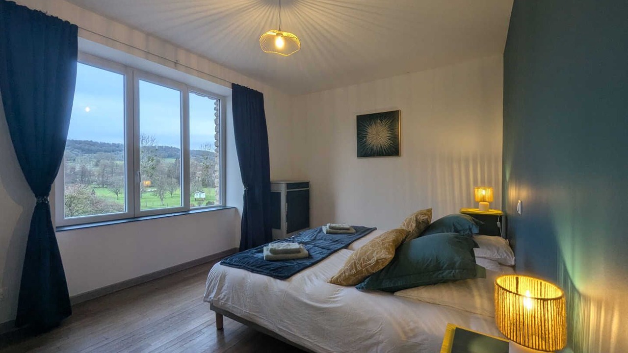 Photo of Bedroom in Sarrey