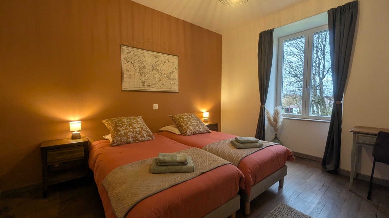 Photo of Bedroom in Sarrey