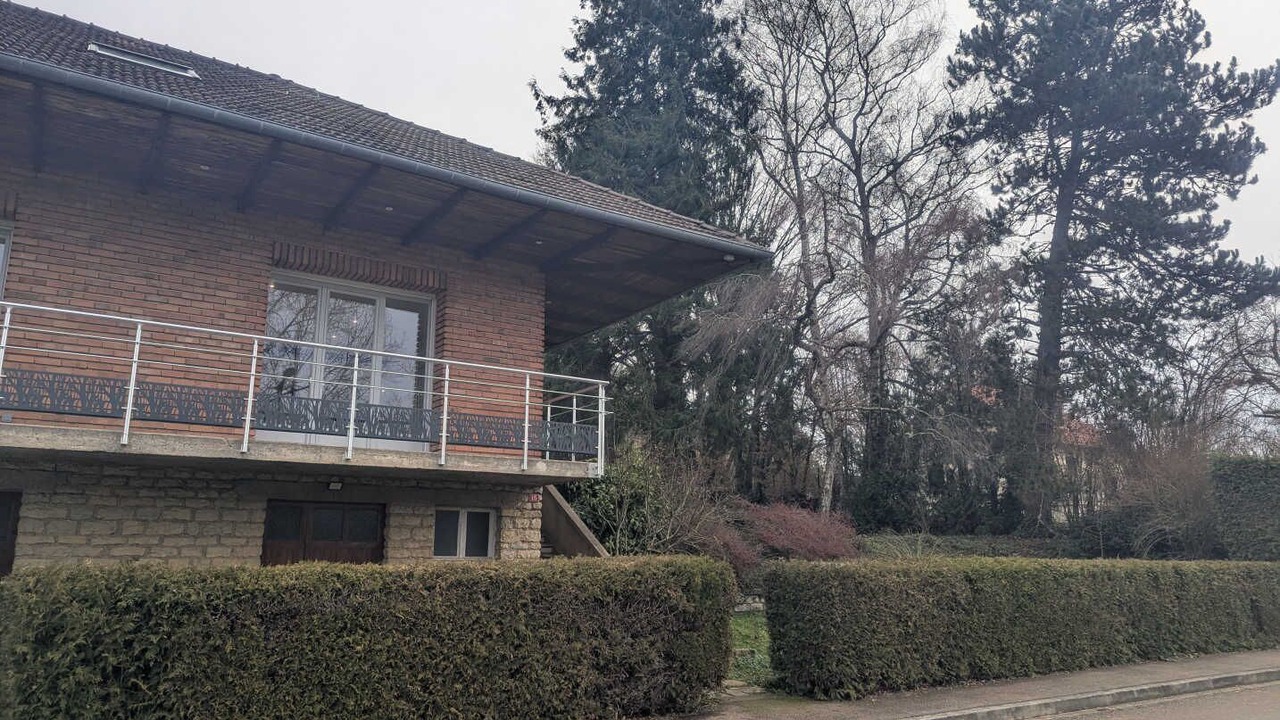 Photo of Outdoor in Sarrey