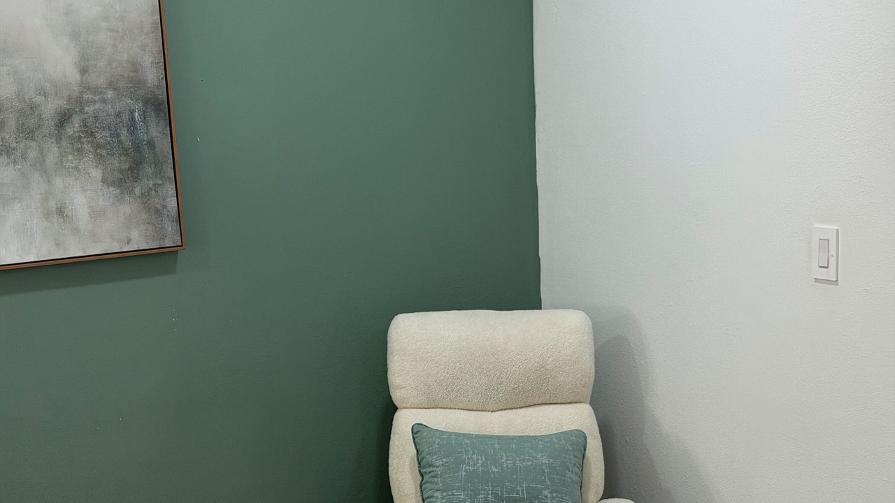 Photo of Bedroom in Lake Padgett Estates