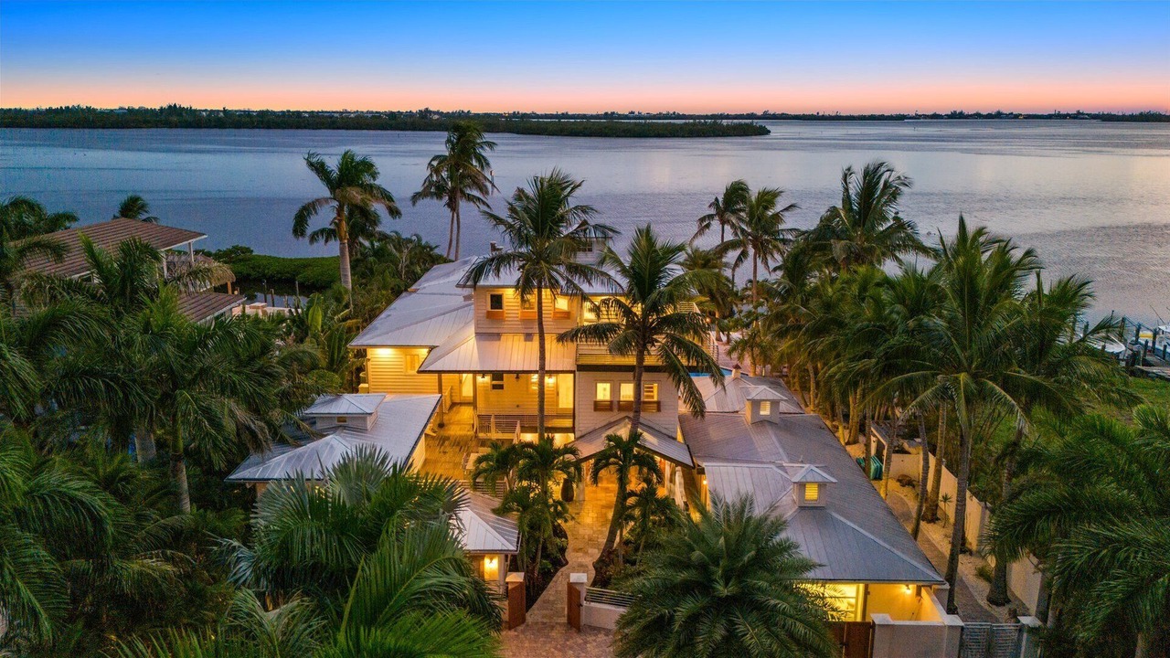 Photo of Outdoor in Whitney Beach