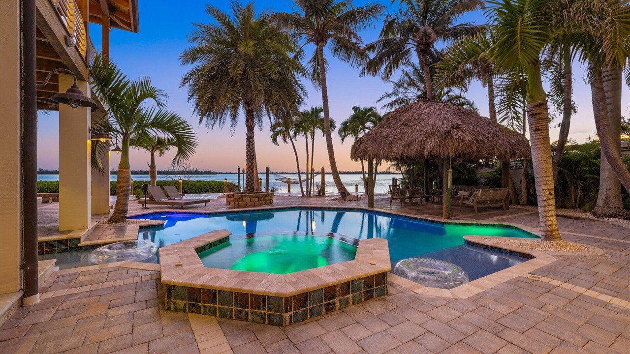 Photo of Outdoor in Whitney Beach