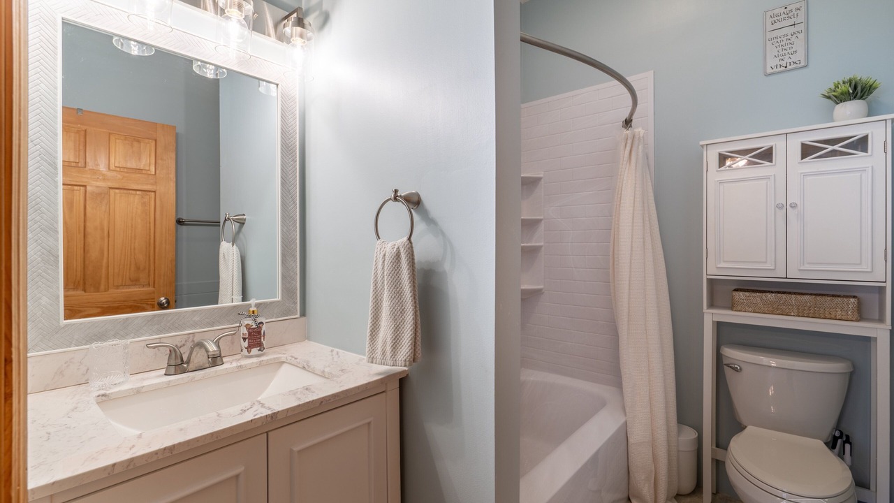 Photo of Bathroom in Jay
