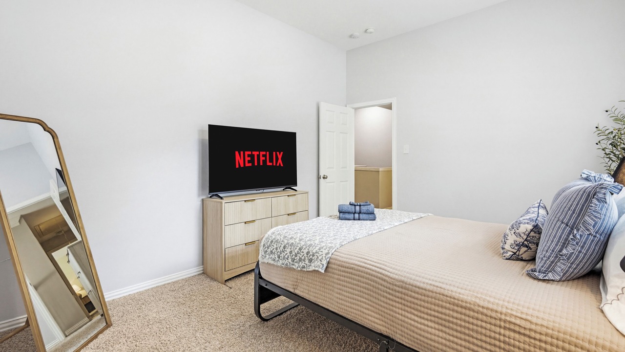 Photo of Bedroom in Frisco