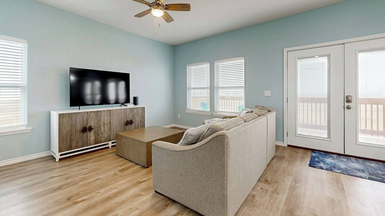 Photo of Livingroom in Aransas Pass