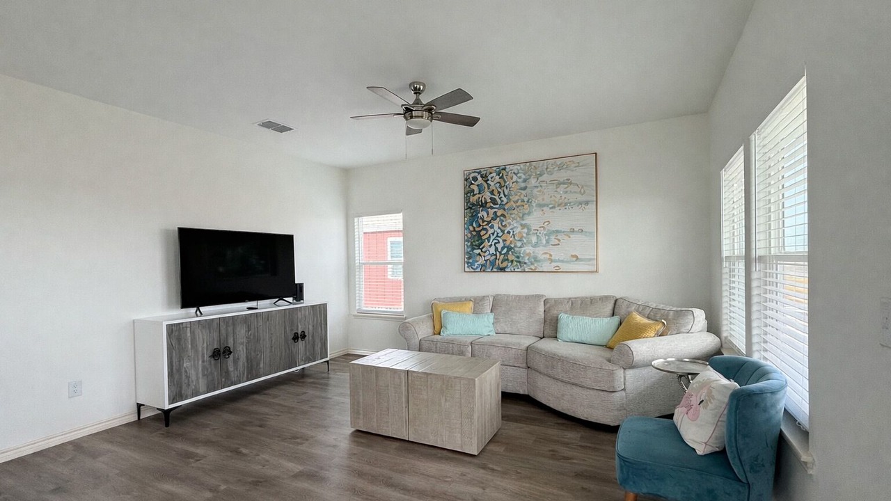 Photo of Livingroom in Aransas Pass