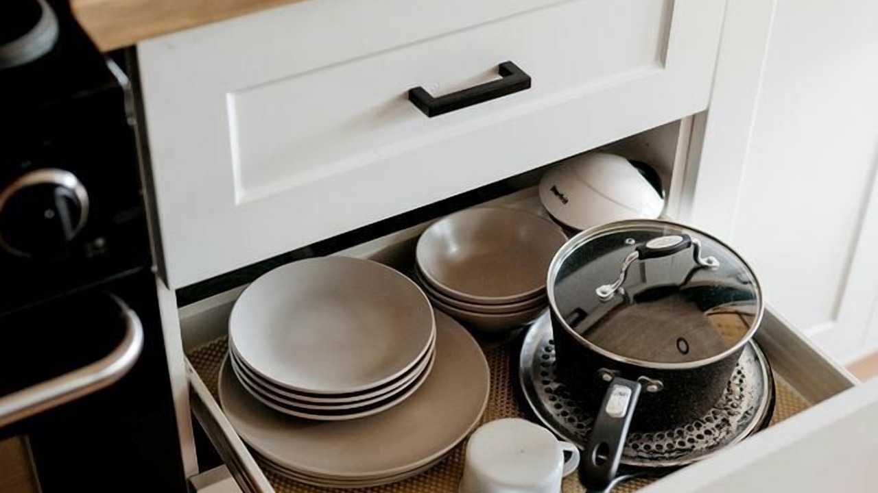 Photo of Kitchen in Tyendinaga Mohawk Territory