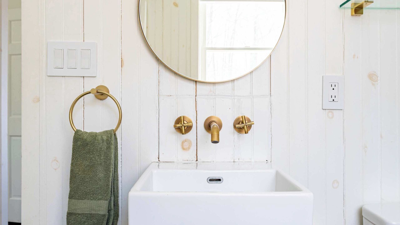 Photo of Bathroom in Town of Colchester