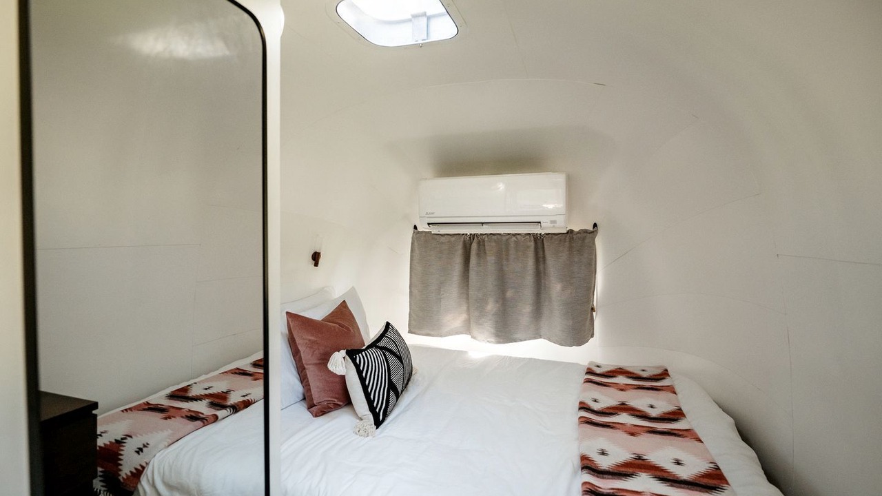 Photo of Bedroom in Tyendinaga Mohawk Territory