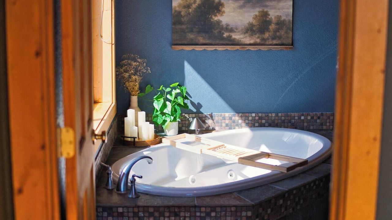 Photo of Bathroom in Emigrant