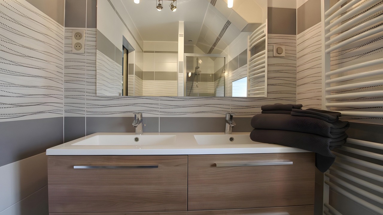 Photo of Bathroom in Muneville-sur-Mer
