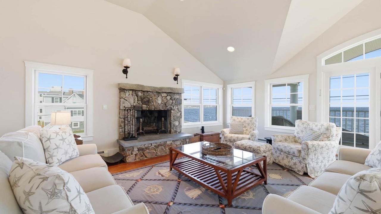 Photo of Livingroom in Kennebunk
