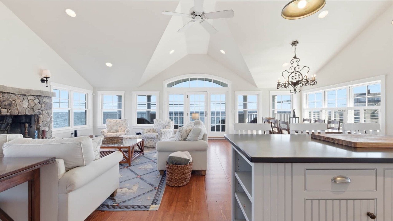 Photo of Livingroom in Kennebunk