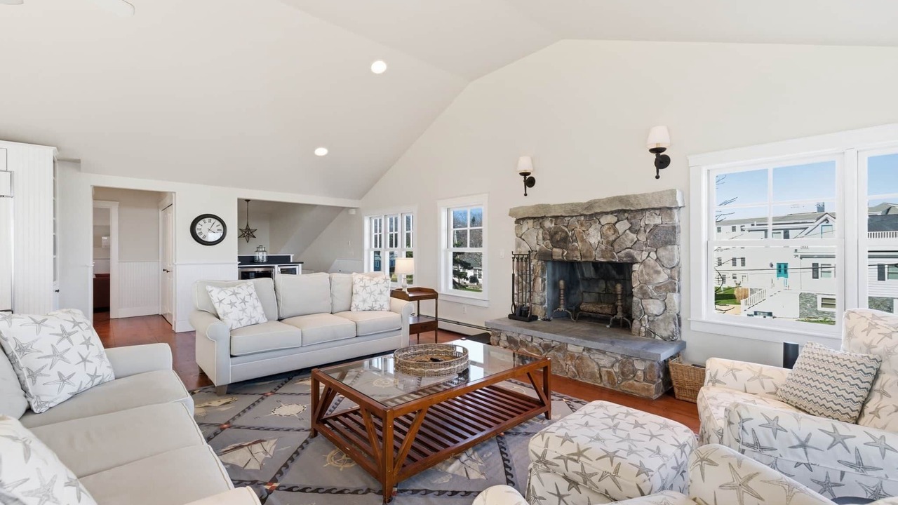 Photo of Livingroom in Kennebunk