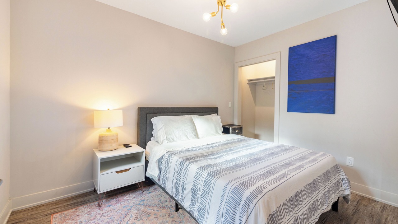 Photo of Bedroom in Burns Park