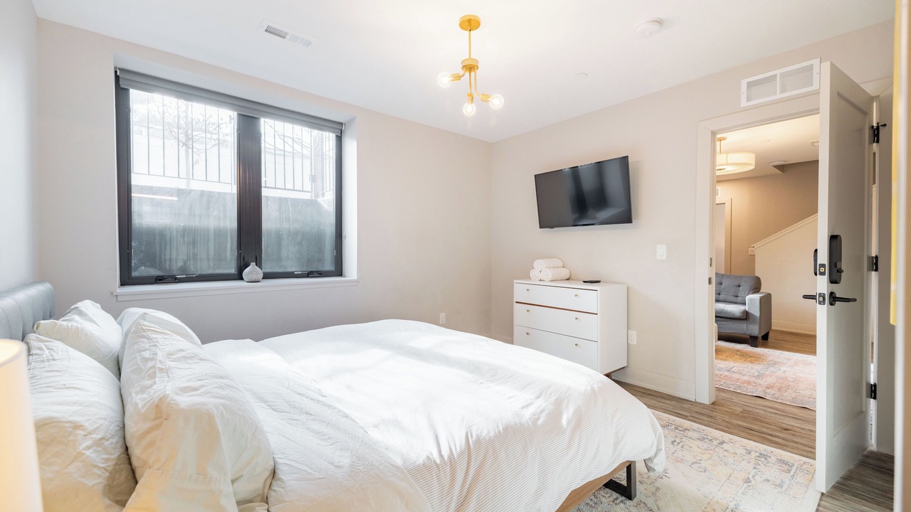Photo of Bedroom in Burns Park