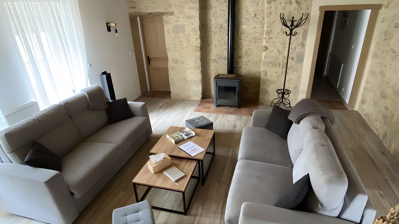 Photo of Livingroom in Rives de l'Yon