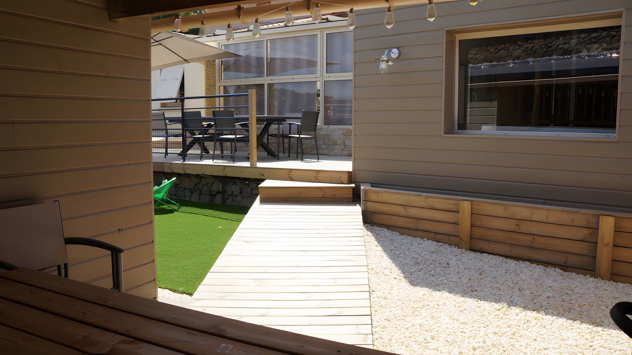 Photo of Patio Balcony in Rives de l'Yon