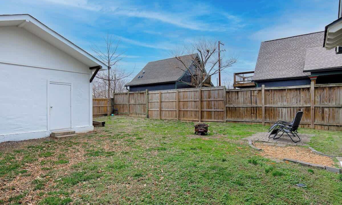 Photo of Outdoor in Lockeland Springs