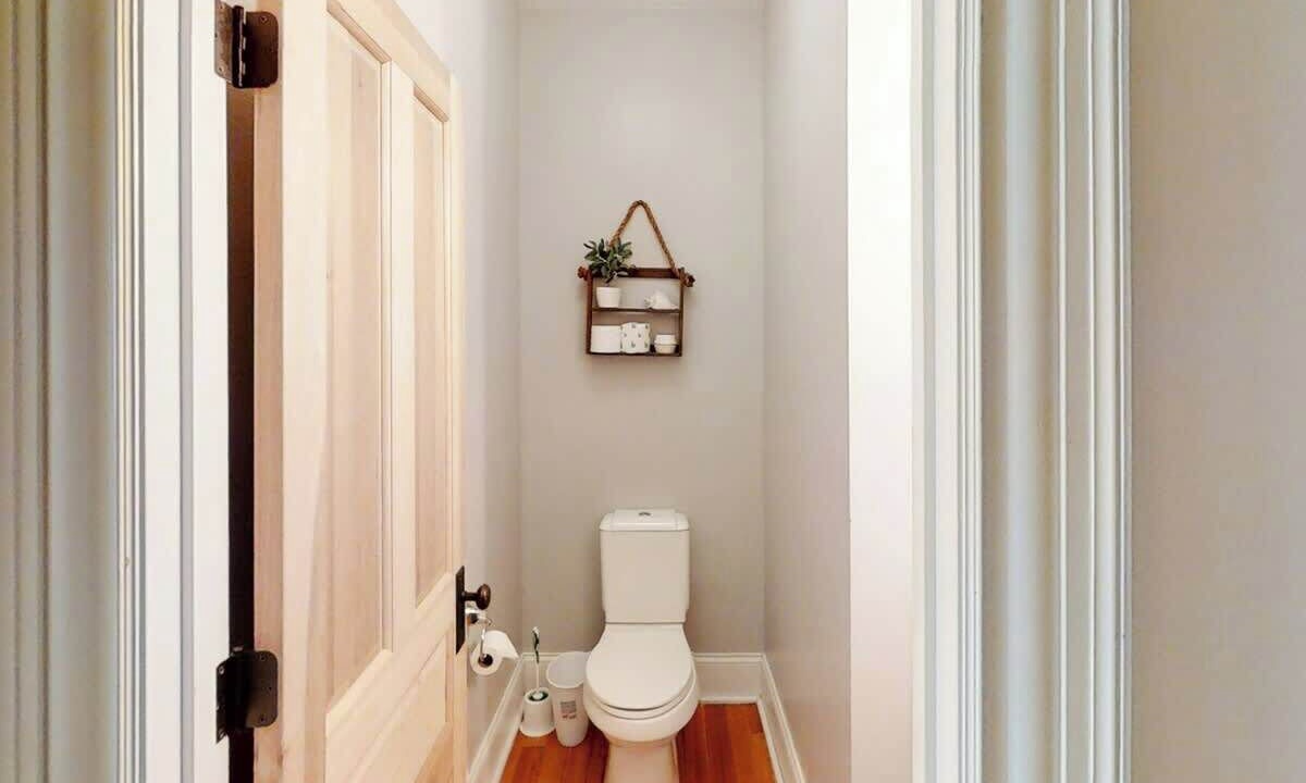Photo of Bathroom in Lockeland Springs