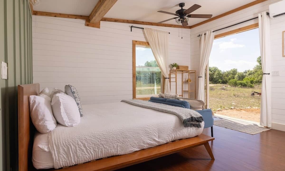 Photo of Bedroom in Marble Falls