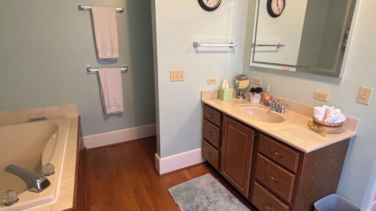 Photo of Bathroom in Fincastle