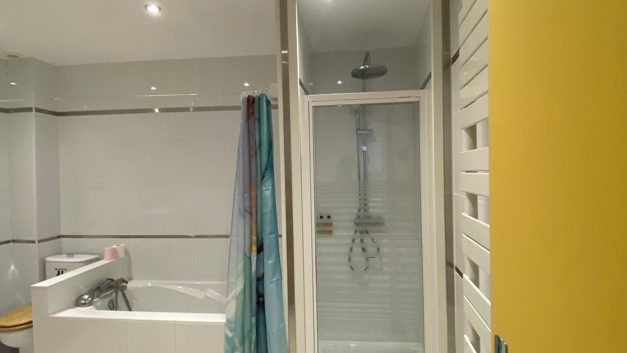 Photo of Bathroom in Anse