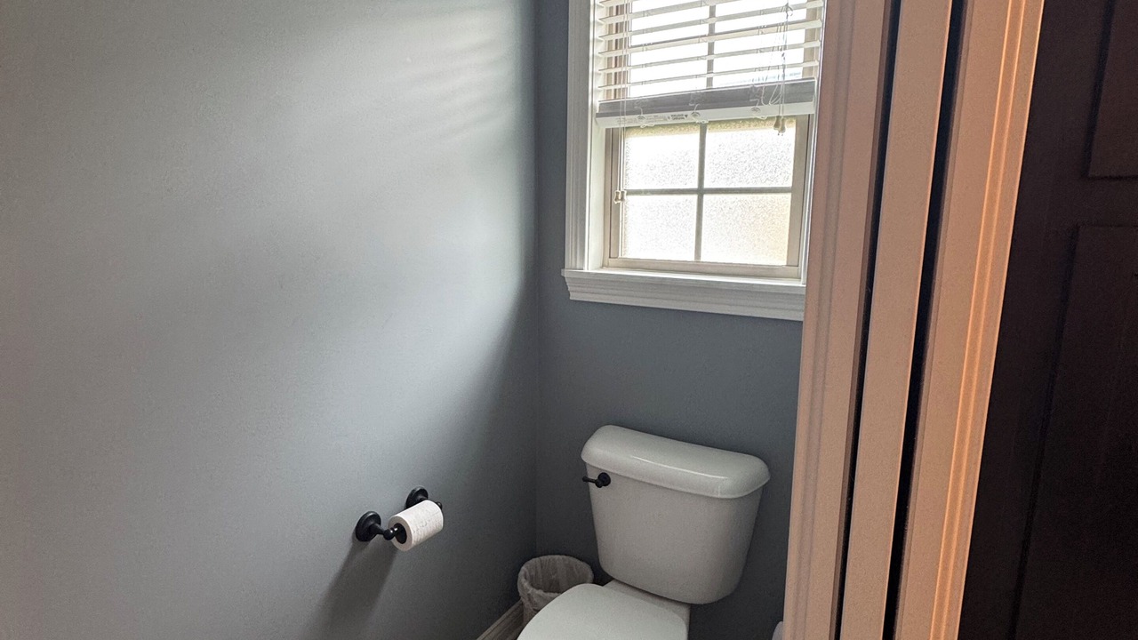 Photo of Bathroom in Speed
