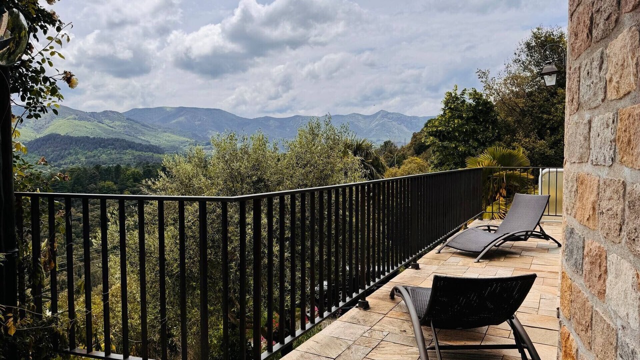 Photo of Patio Balcony in Fabras