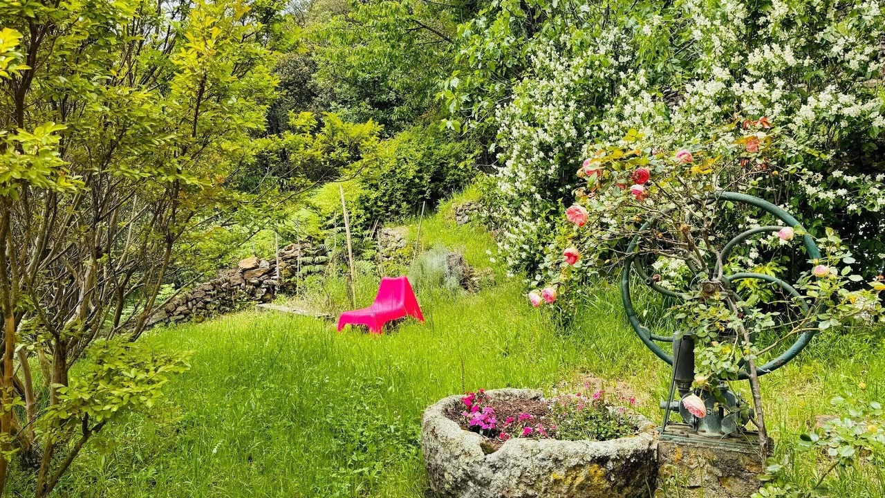 Photo of Outdoor in Fabras