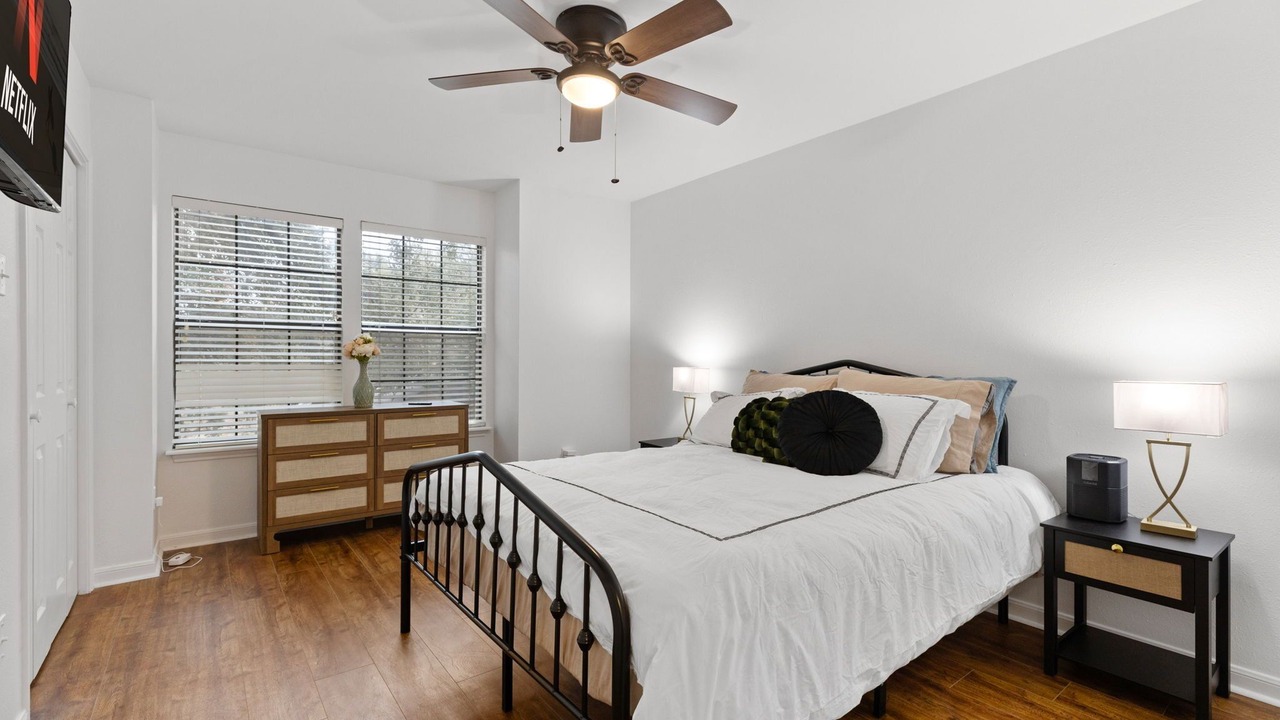 Photo of Bedroom in North San Antonio - SAT