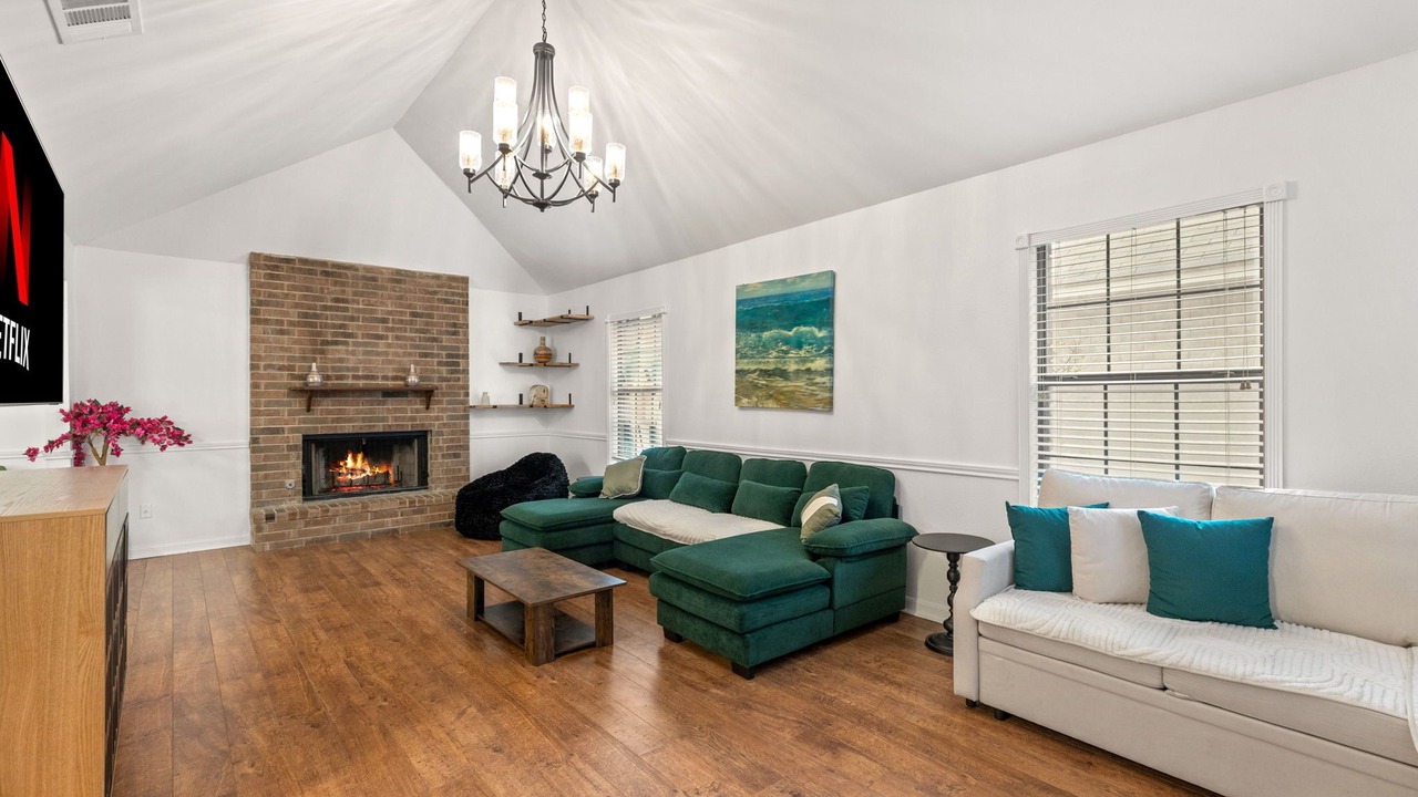 Photo of Livingroom in North San Antonio - SAT