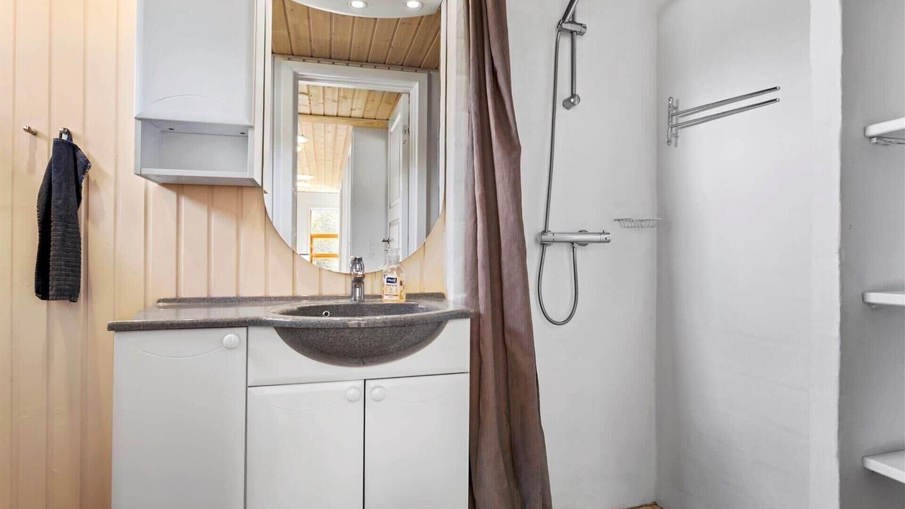 Photo of Bathroom in Nykobing Mors