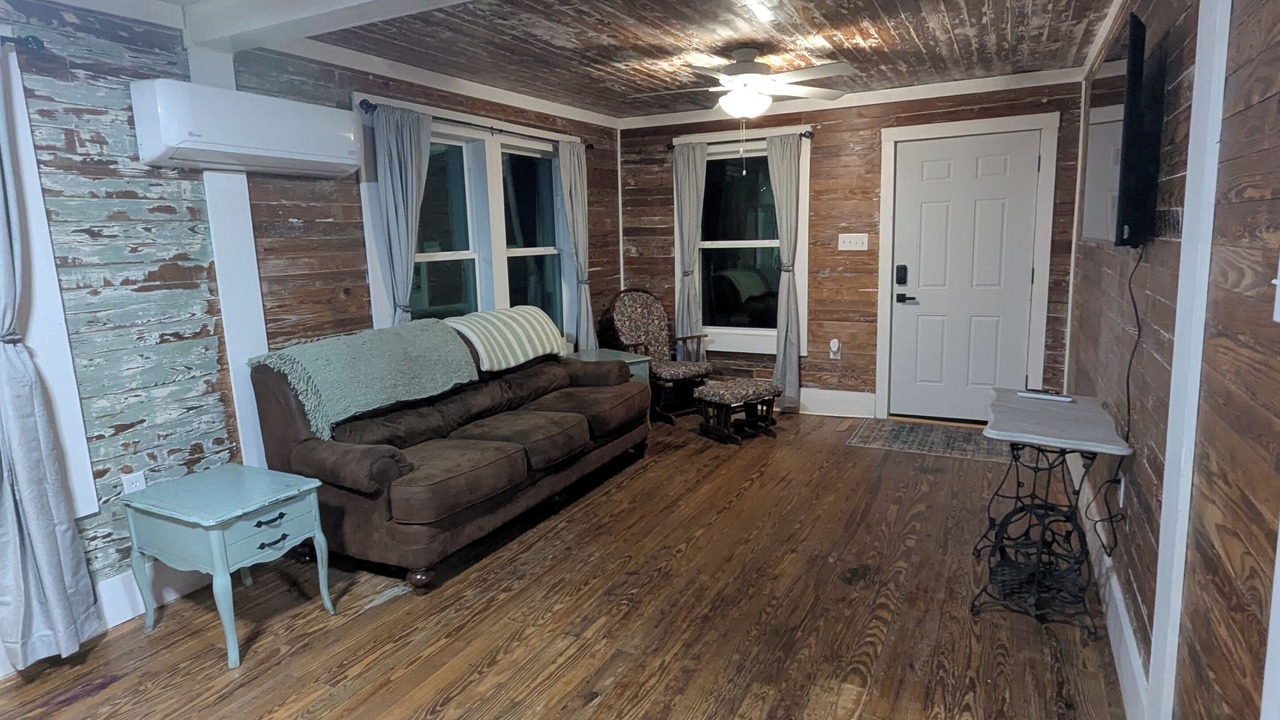 Photo of Livingroom in Chatawa
