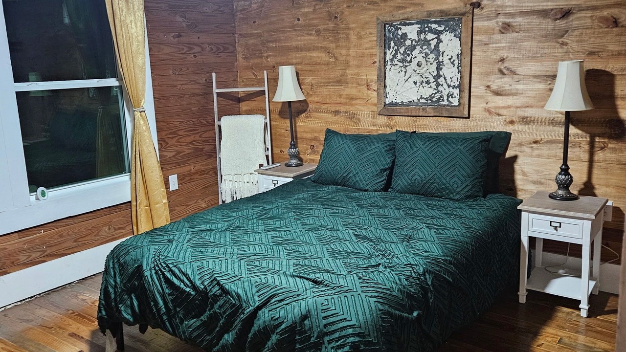 Photo of Bedroom in Chatawa