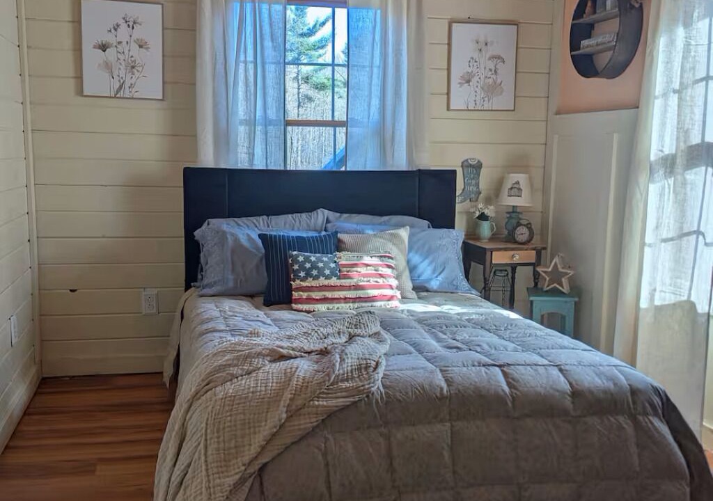 Photo of Bedroom in Keeseville