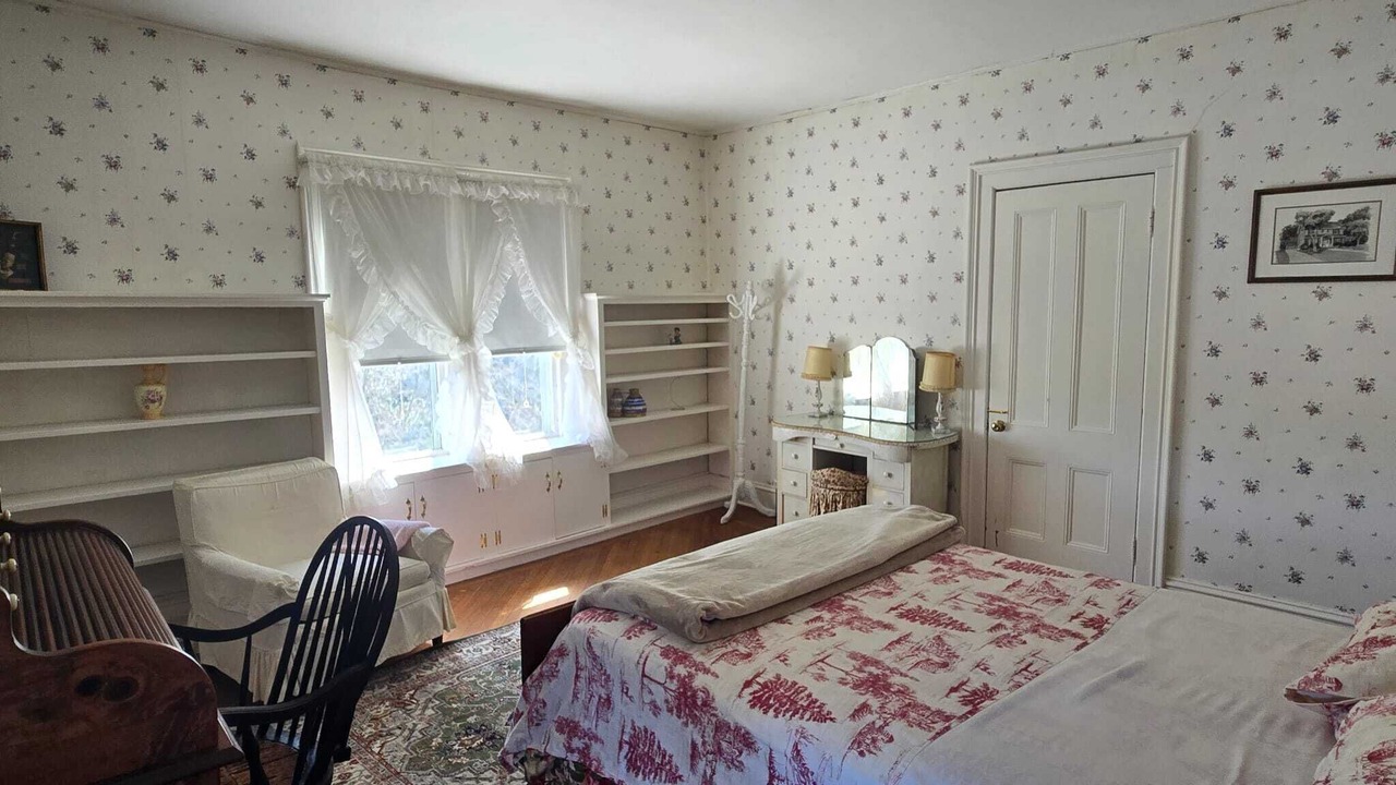 Photo of Bedroom in Plainfield