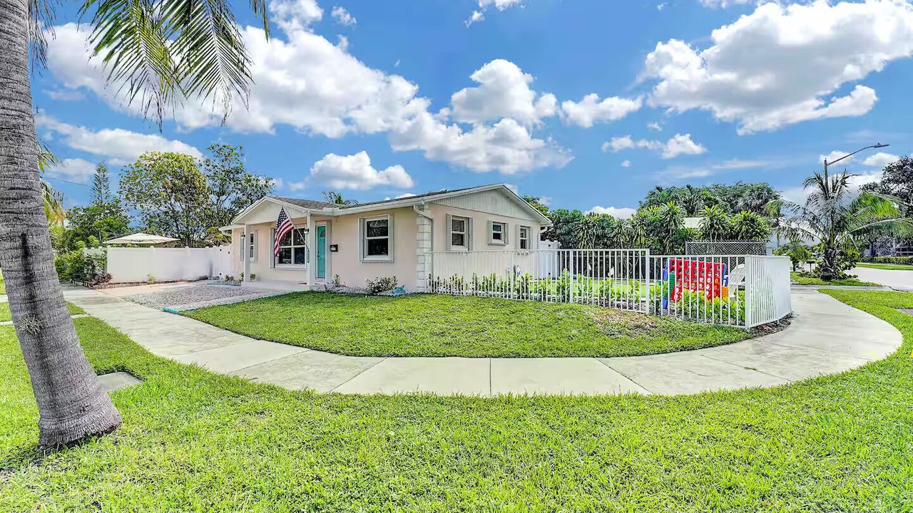 Photo of Outdoor in West Palm Beach