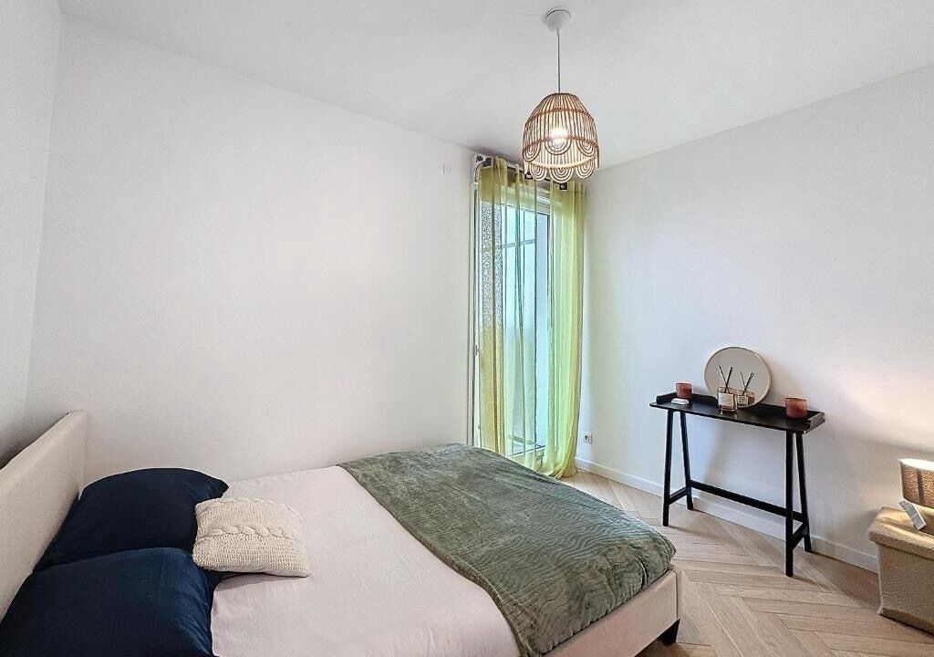 Photo of Bedroom in Joinville-le-Pont