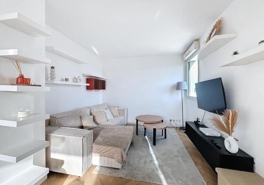 Photo of Livingroom in Joinville-le-Pont