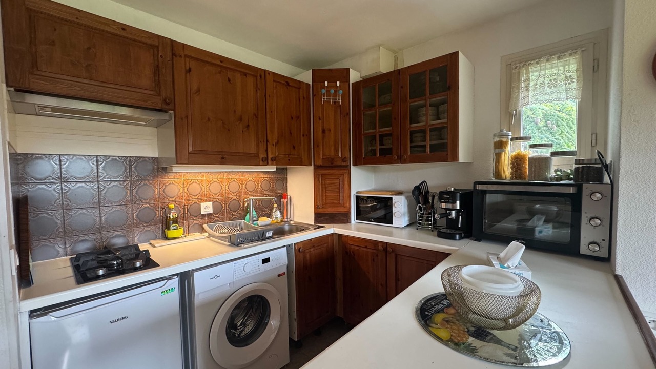 Photo of Kitchen in Clair Valon