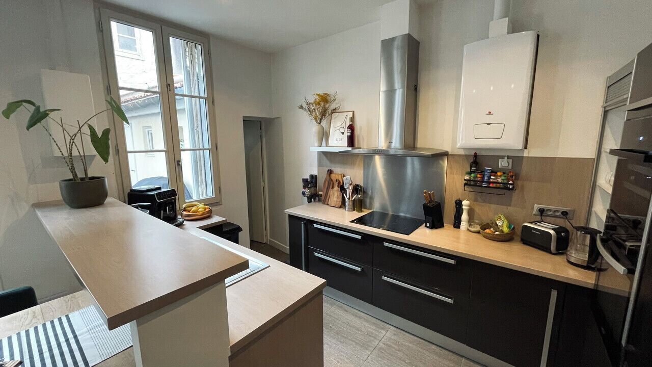 Photo of Kitchen in Saint-Bruno - Saint-Victor