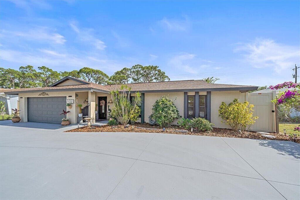 Photo of Outdoor in Lake Sarasota
