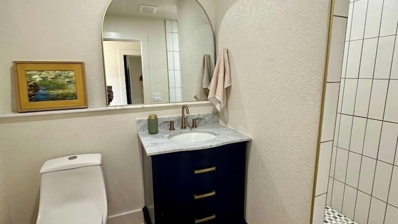 Photo of Bathroom in Llano