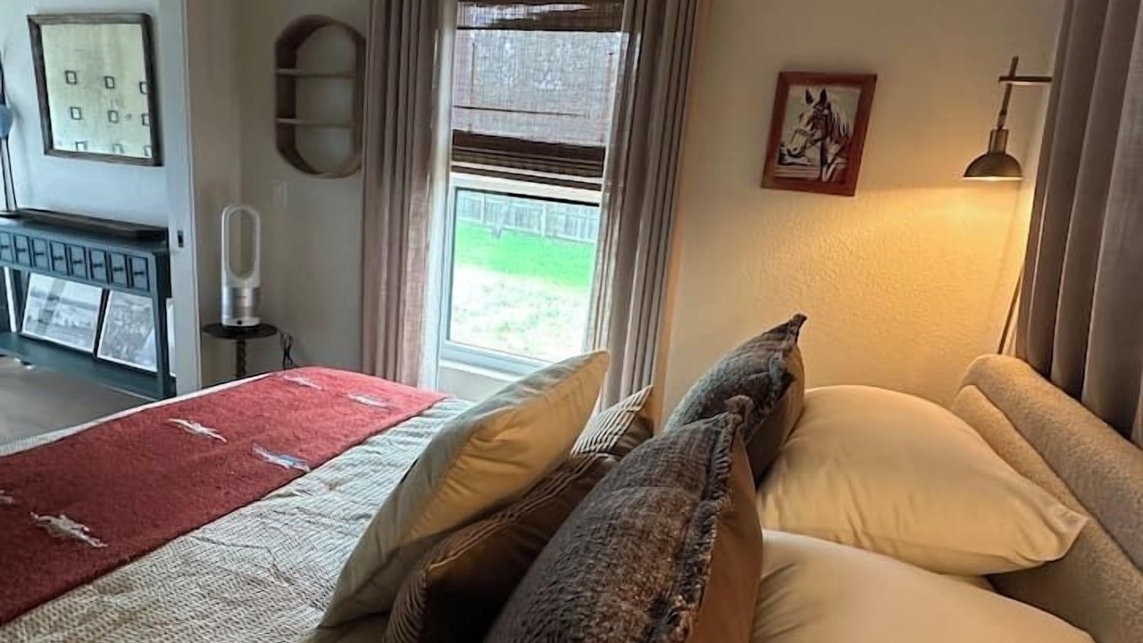Photo of Bedroom in Llano