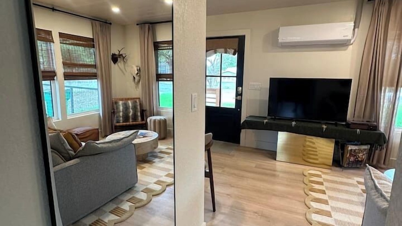 Photo of Livingroom in Llano