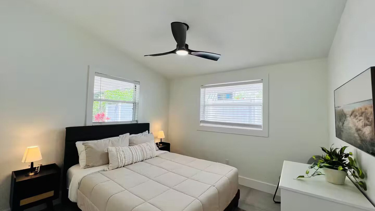 Photo of Bedroom in Gillespie Park