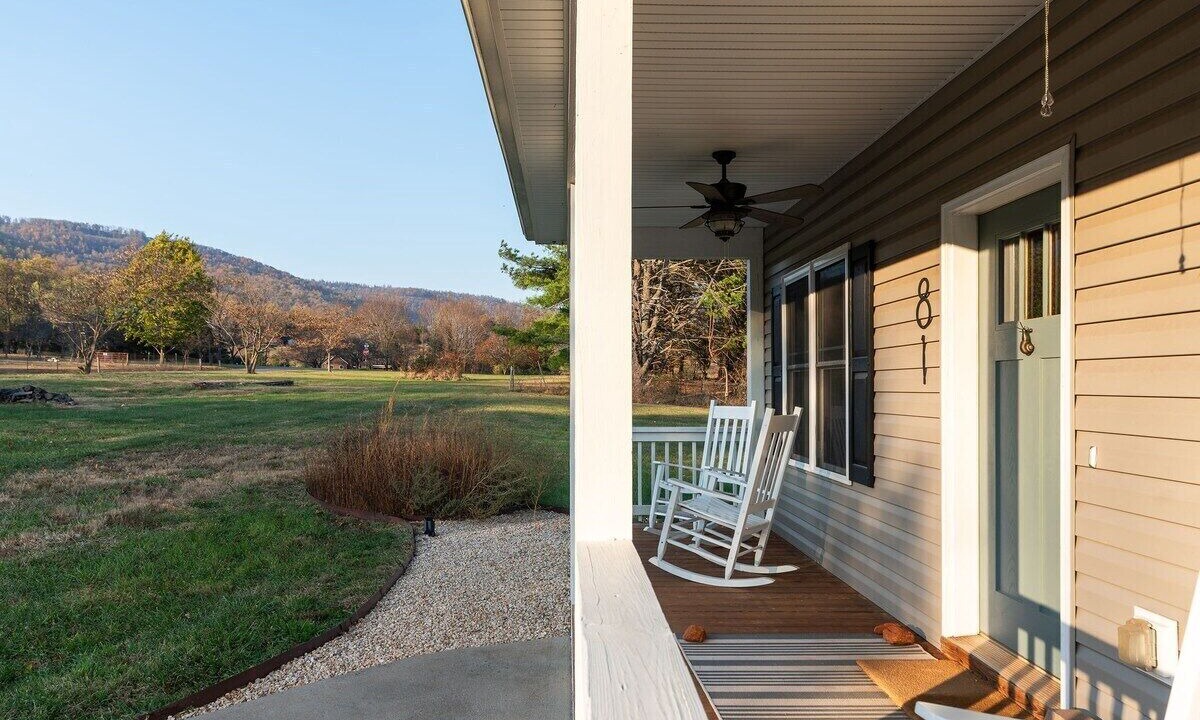 Photo of Patio Balcony in Afton