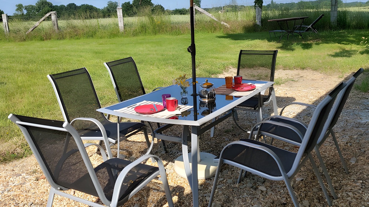 Photo of Outdoor in Saint-Julien-le-Faucon