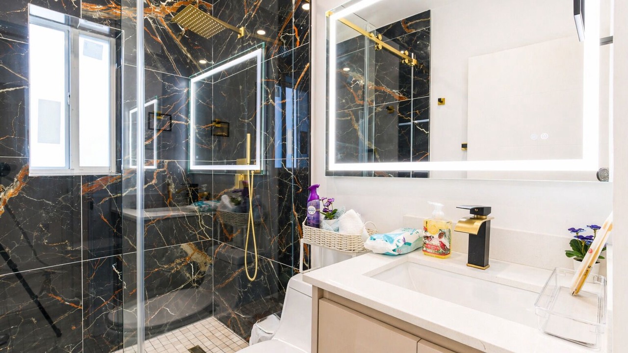 Photo of Bathroom in Miami Springs